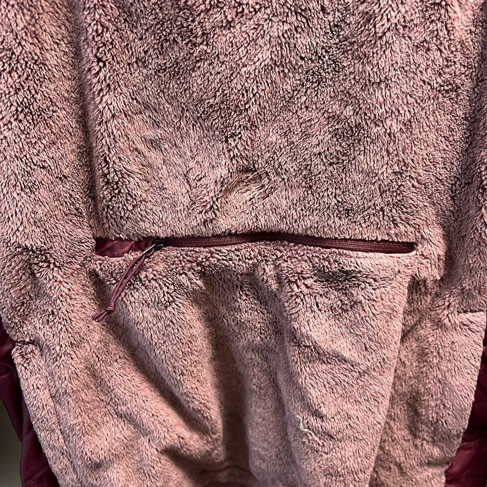 The North Face Mauve Fleece Pullover - Picture 3 of 4